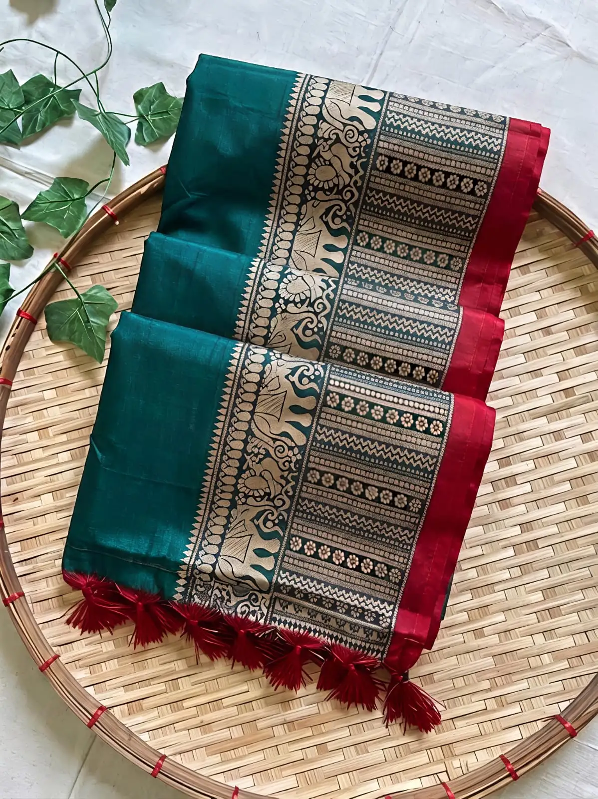 Floral Geometric Heritage Border Narayanapettai Saree